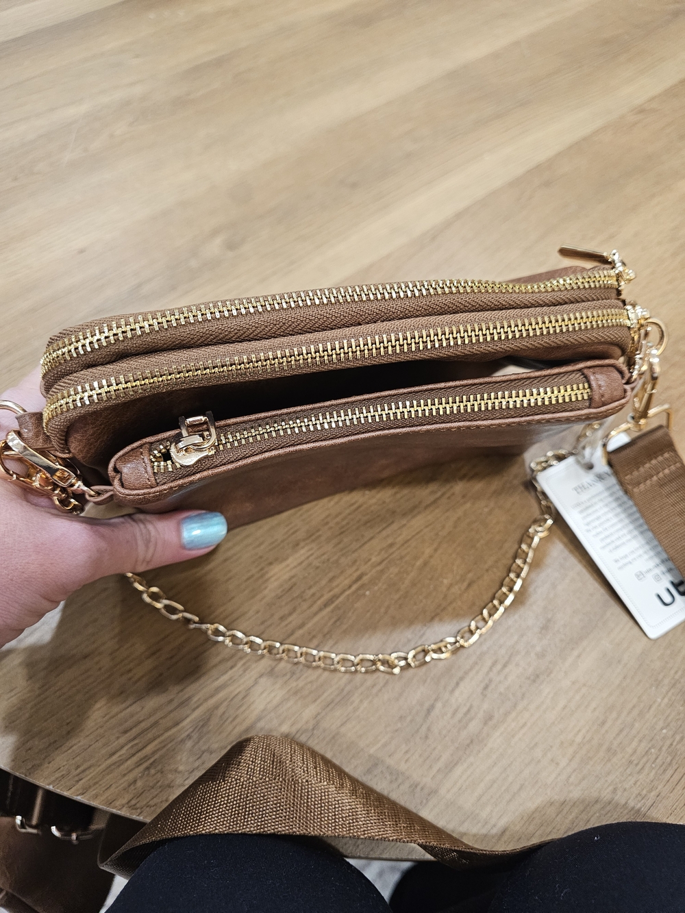 Women's Brown Leather Crossbody Bag - Adjustable Strap - Picture 3 of 3